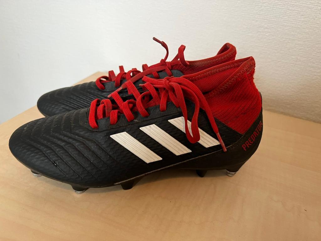 Adidas predator football boots Uk 7 